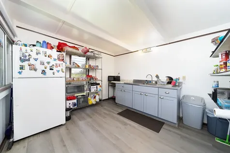 127 Kanoelani Street Hilo HI 96720