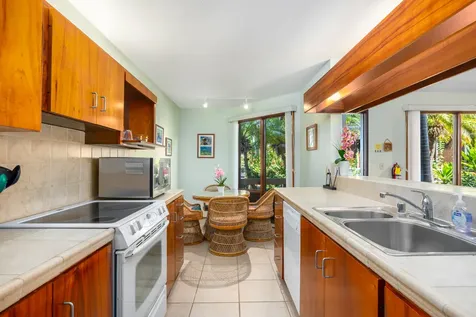 78-261 Manukai Street Kailua-kona HI 96740