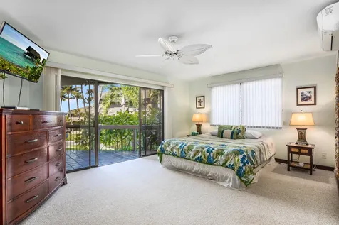 78-261 Manukai Street Kailua-kona HI 96740
