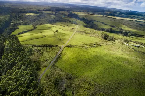 31-540 Lepoloa Road Papaaloa HI 96780