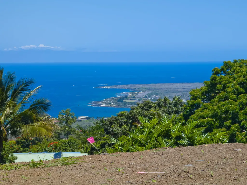 76-809 Hualalai Road Kailua Kona HI 96740