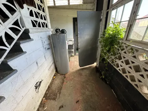 27-292 Old Mamalahoa Highway Papaikou HI 96781