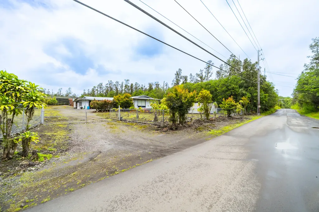 16-1194 Uhini Ana Road Mountain View HI 96771