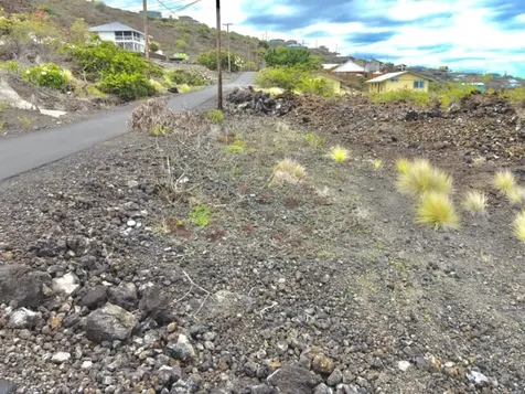 88-1579 Umi Avenue Captain Cook HI 96704