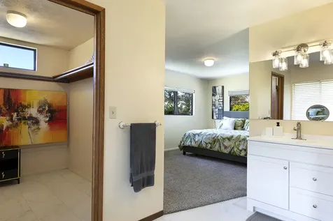 99-7715 Kalehua Place Volcano HI 96778