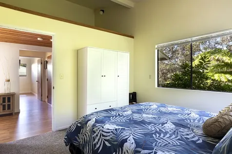 99-7715 Kalehua Place Volcano HI 96778