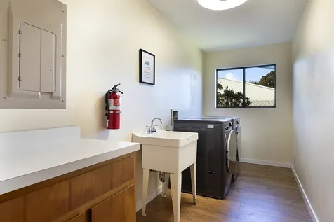 99-7715 Kalehua Place Volcano HI 96778