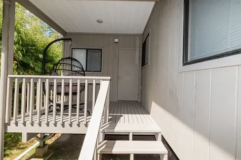 99-7715 Kalehua Place Volcano HI 96778