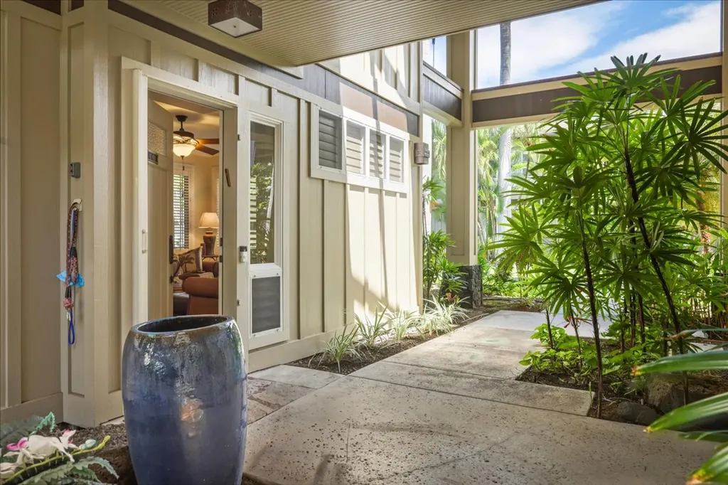 75-6025 Alii Drive Kailua-kona HI 96740