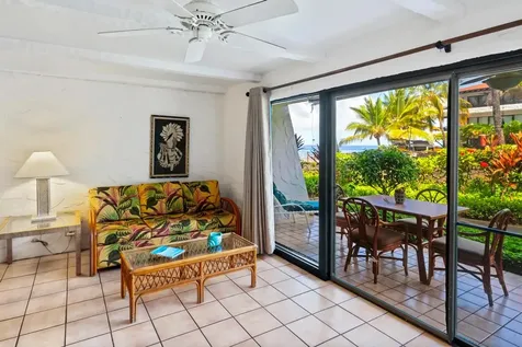 75-6082 Alii Drive Kailua-kona HI 96740