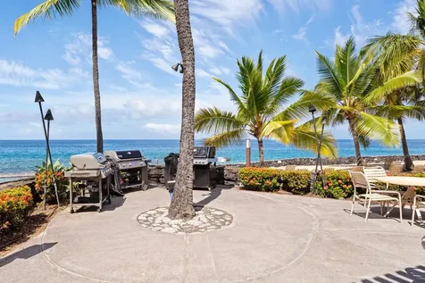 75-6082 Alii Drive Kailua-kona HI 96740