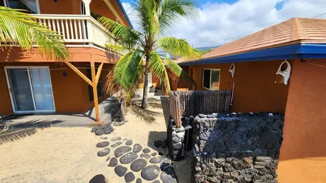 88-107 Kai Avenue Captain Cook HI 96704