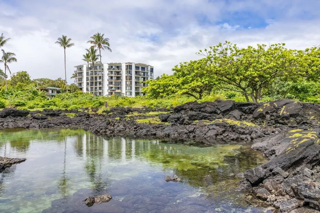 1911 Kalanianaole Hilo HI 96720