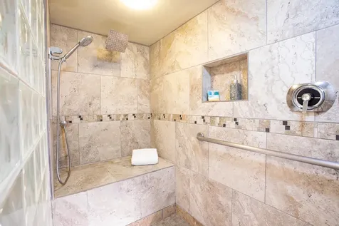 78-6842 Alii Drive Kailua-kona HI 96740