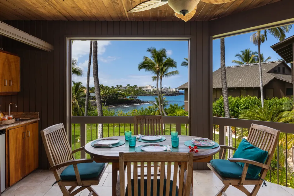 78-261 Manukai Street Kailua-kona HI 96740