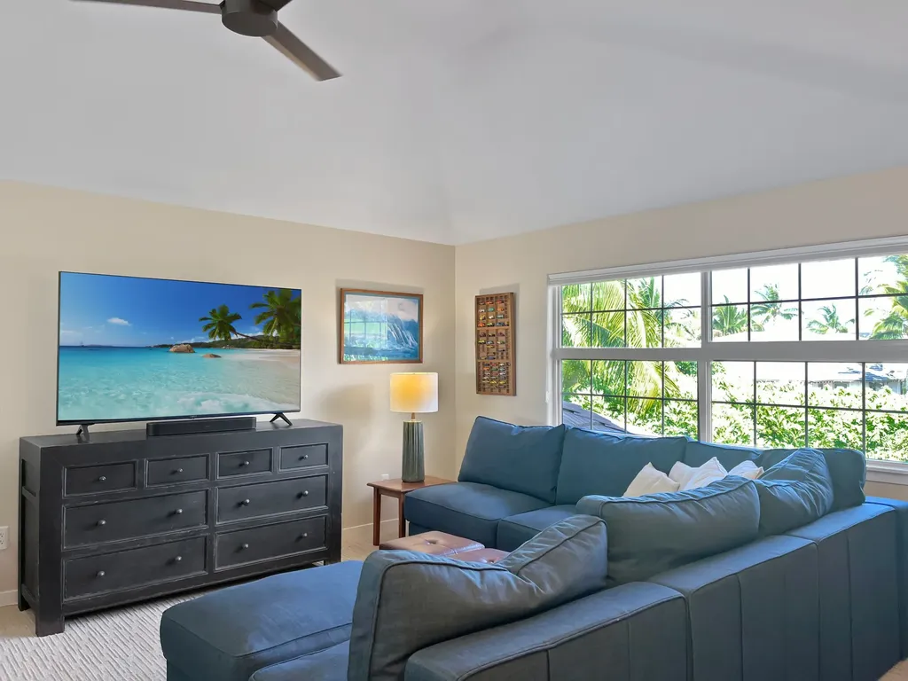 68-1376 Pauoa Road Kamuela HI 96743