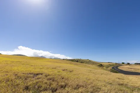 Maluhi Street Kamuela HI 96743