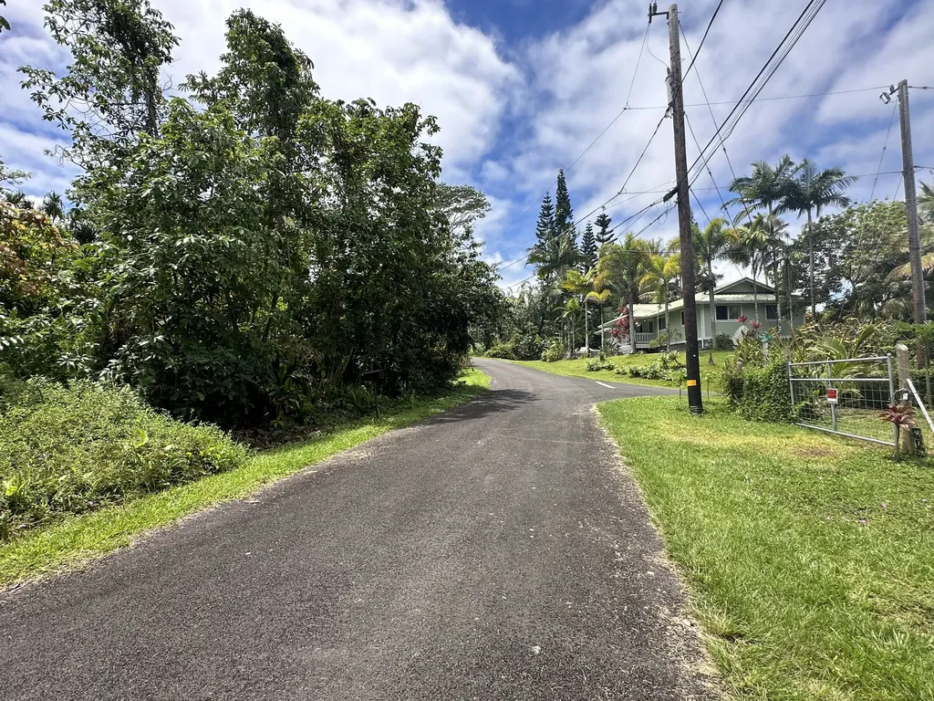 Puni Lani Loop Pahoa HI 96778
