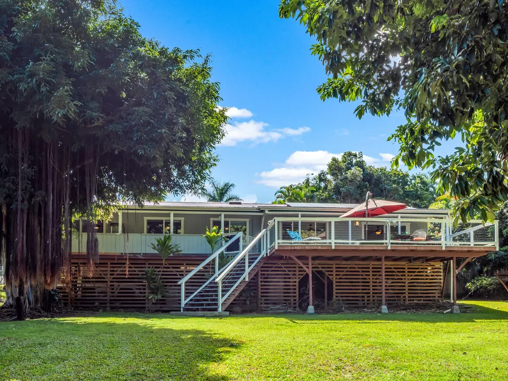 84-5085 Painted Church Road Honaunau HI 96704