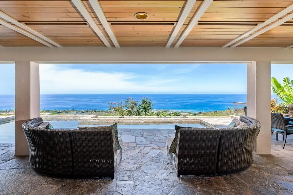 78-6814 Keaupuni Street Kailua-kona HI 96740