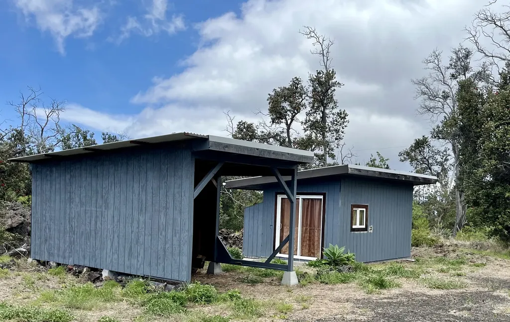 92-8376 Reef Circle Mauka Ocean View HI 96737