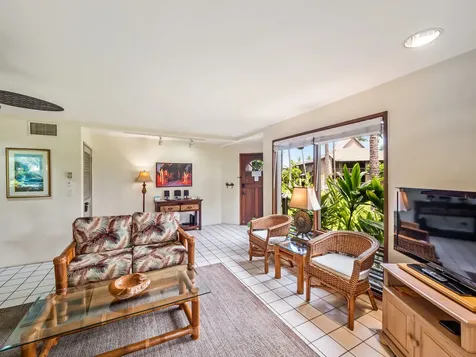 78-261 Manukai Street Kailua-kona HI 96740