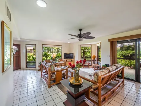 78-261 Manukai Street Kailua-kona HI 96740