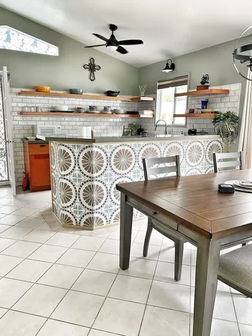 75-252 Nani Kailua Drive Kailua-kona HI 96740