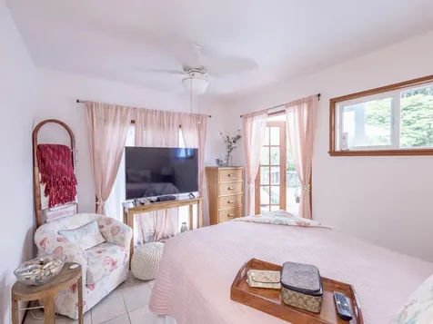 75-6124 Alii Drive Kailua-kona HI 96740