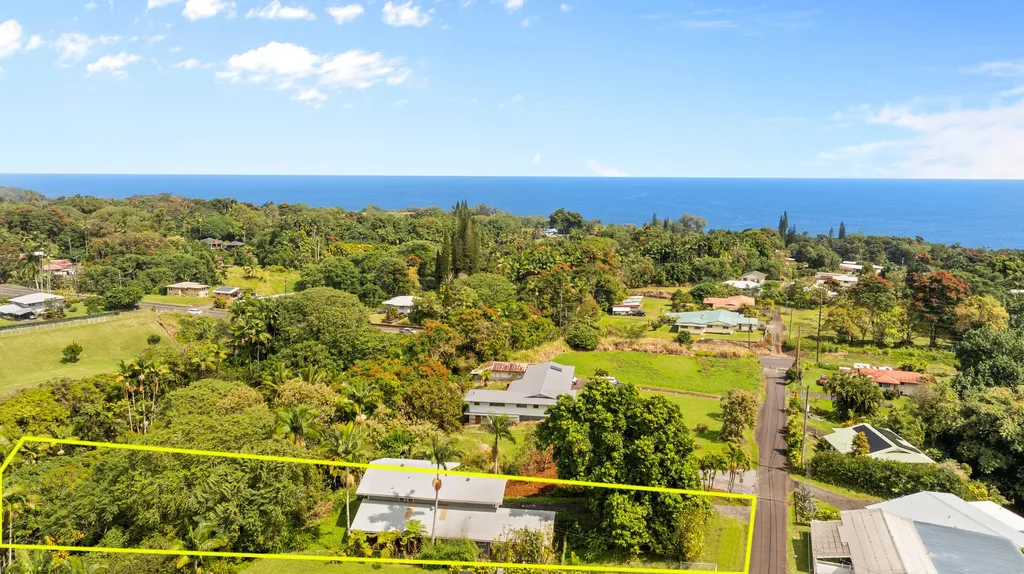 27-304 Kaieie Road Papaikou HI 96781