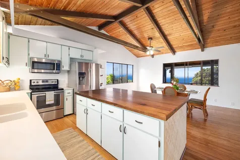 75-1031 Keopu Mauka Drive Holualoa HI 96725