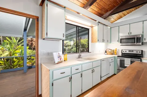 75-1031 Keopu Mauka Drive Holualoa HI 96725