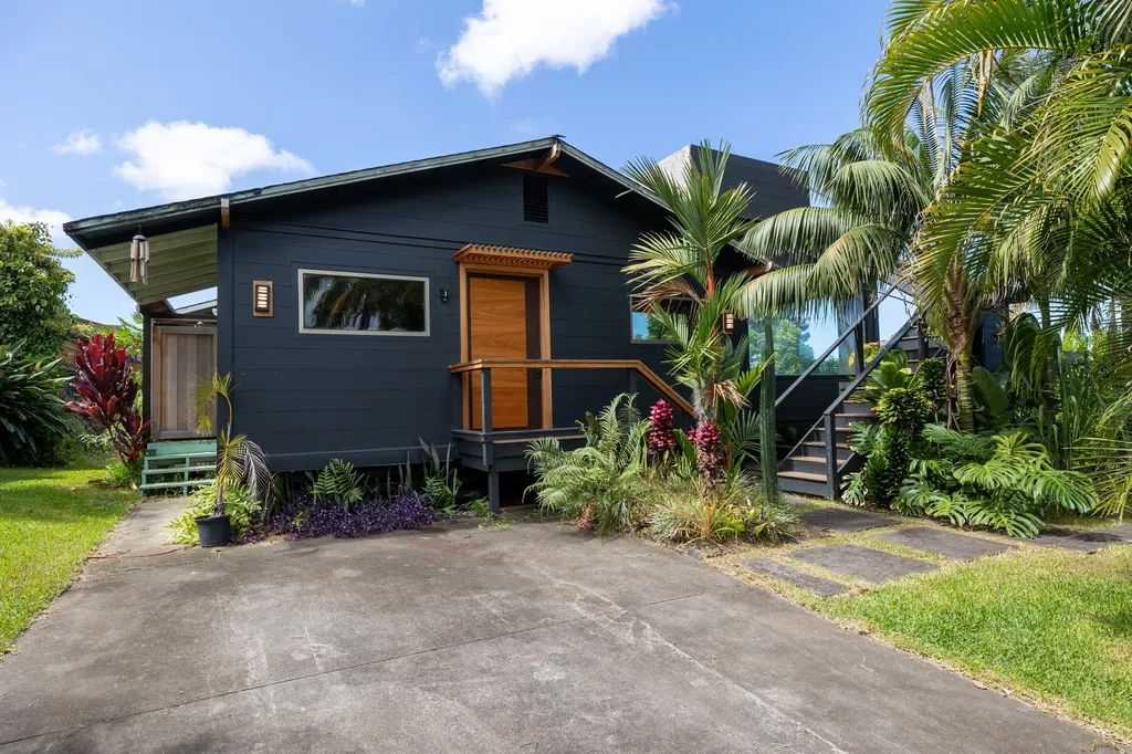 73-1082 Mahilani Drive Kailua-kona HI 96740