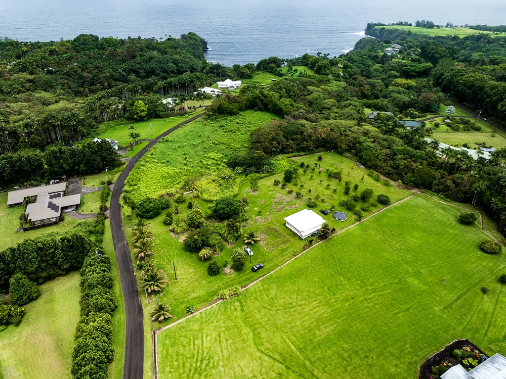 27-624 Kahalii Place Pepeekeo HI 96781