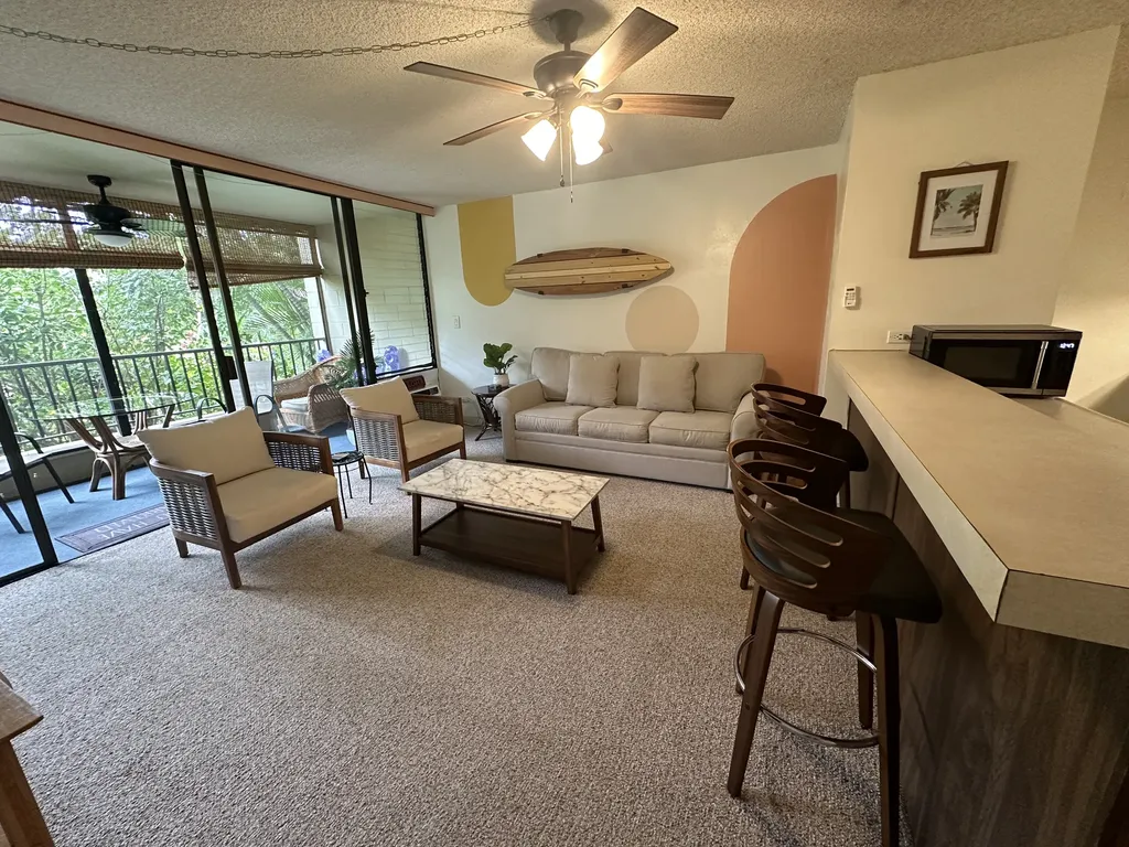 75-5681 Kuakini Highway Kailua-kona HI 96740