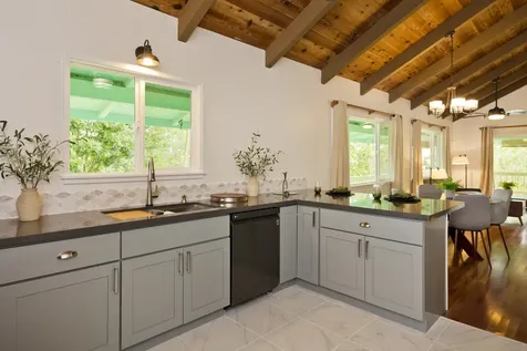 18-3935 S Kopua Road Mountain View HI 96771