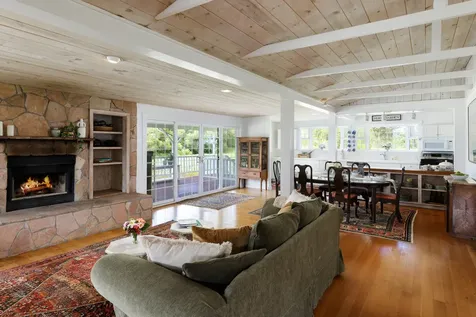 64-507-c Mamalahoa Highway Kamuela HI 96743