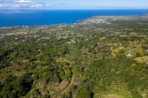 75-5641 Hienaloli Road Kailua-kona HI 96725