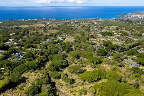 75-5641 Hienaloli Road Kailua-kona HI 96725