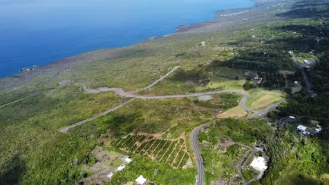 Captain Cook HI 96704