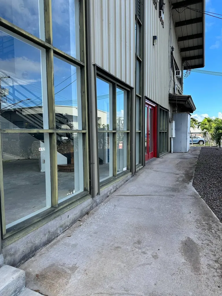 73-5574 Maiau Street Kailua-kona HI 96740