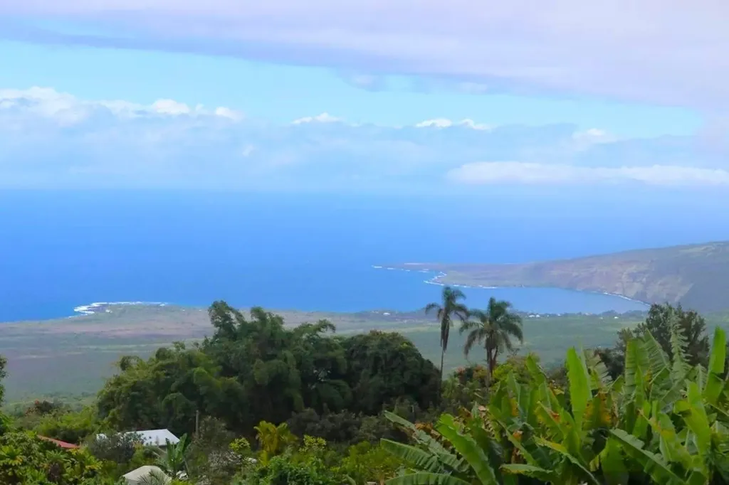 84-5018-p Hawaii Belt Road Captain Cook HI 96704