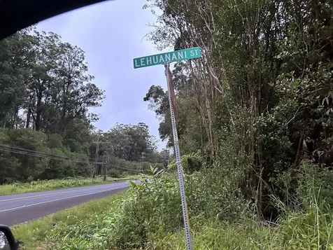 Road 4 Volcano HI 96785