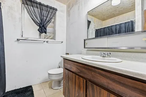 1560 Kilauea Avenue Hilo HI 96720