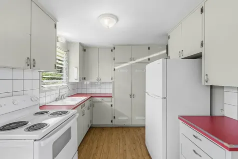 1560 Kilauea Avenue Hilo HI 96720