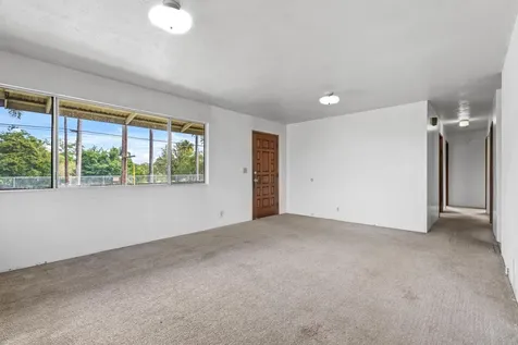 1560 Kilauea Avenue Hilo HI 96720