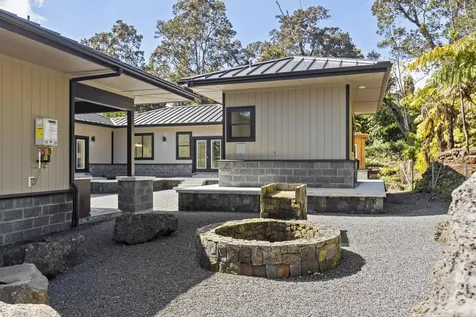 19-4253 Kekoanui Street Volcano HI 96785