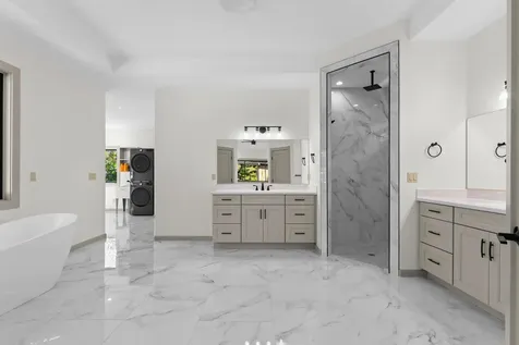 19-4253 Kekoanui Street Volcano HI 96785