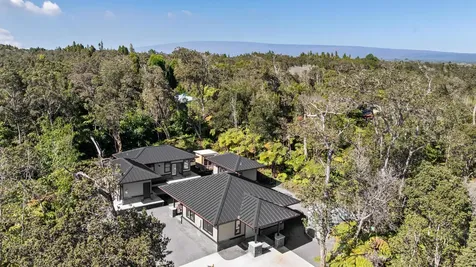 19-4253 Kekoanui Street Volcano HI 96785