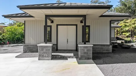 19-4253 Kekoanui Street Volcano HI 96785